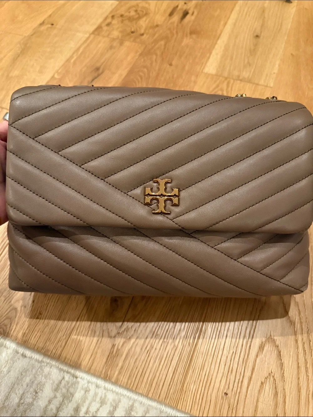 Tory Burch Quilted Shoulder Bag in Taupe with Gold Hardware